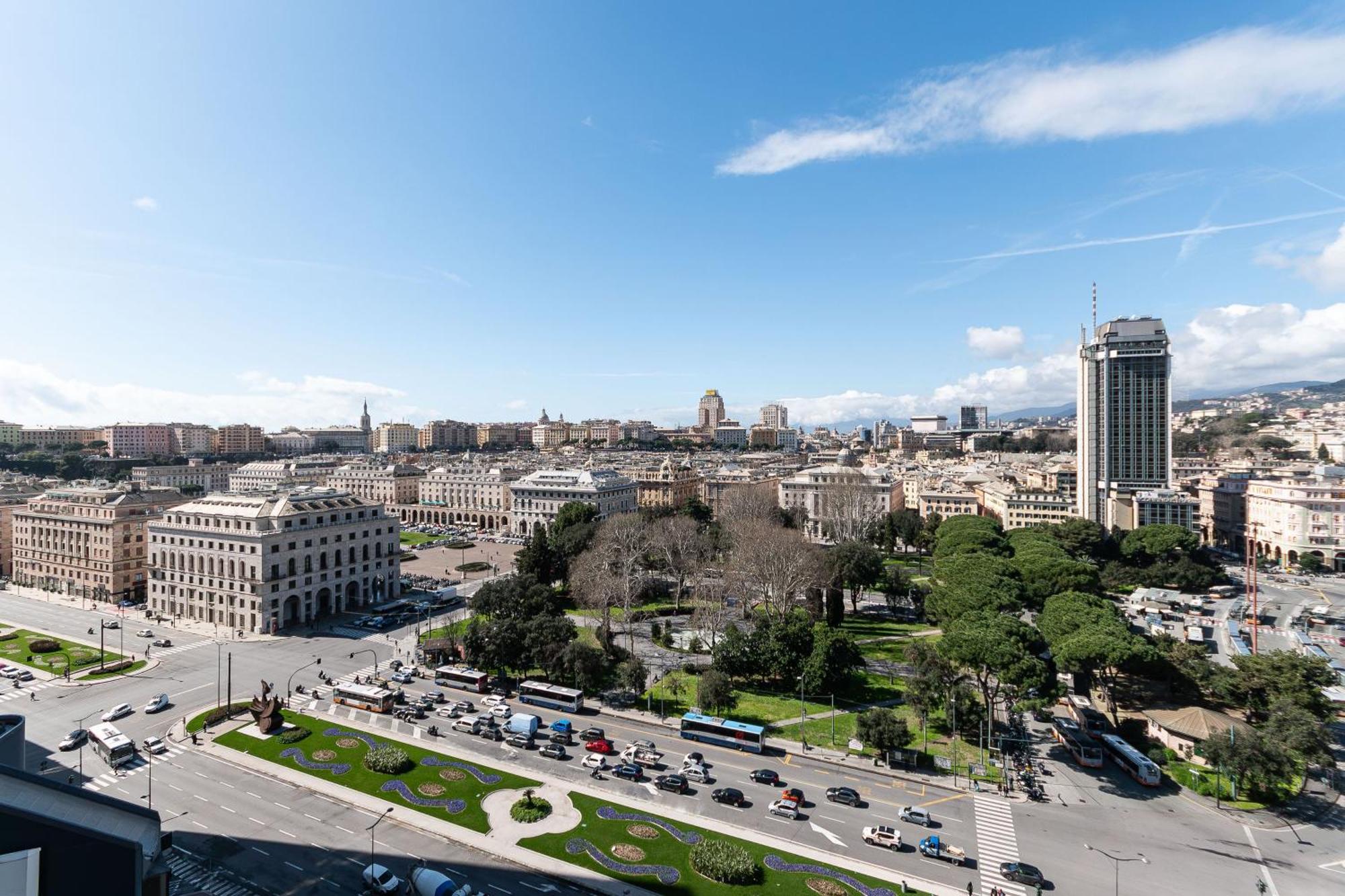 Free Parking In Luxury Suite With City View - Steps To Brignole Train Station جنوة المظهر الخارجي الصورة