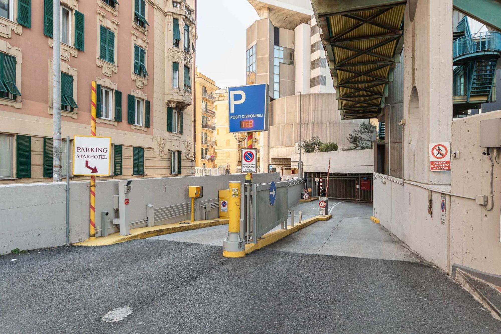 Free Parking In Luxury Suite With City View - Steps To Brignole Train Station جنوة المظهر الخارجي الصورة
